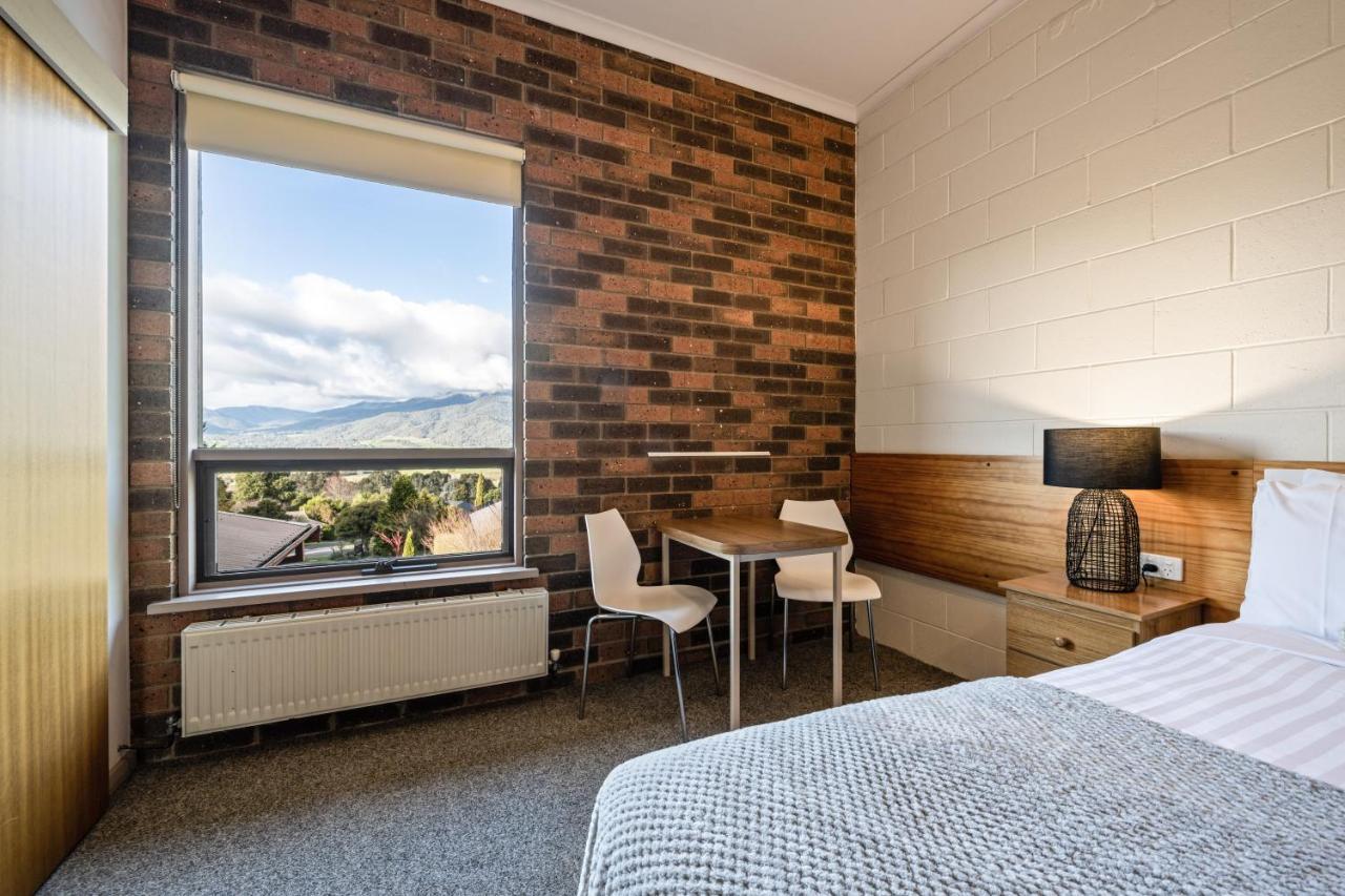 Myee Alpine Retreat Βίλα Mount Beauty Εξωτερικό φωτογραφία